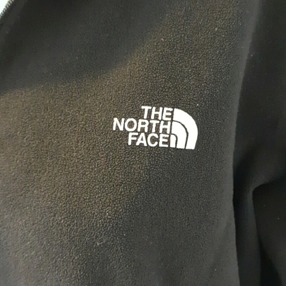 The Northface pull over large black - Picture 3 of 4